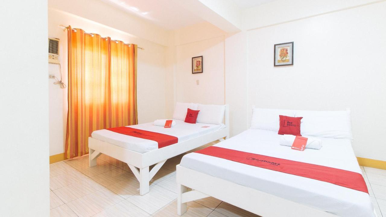 Reddoorz @ Golden Skye Hotel Guagua Kültér fotó