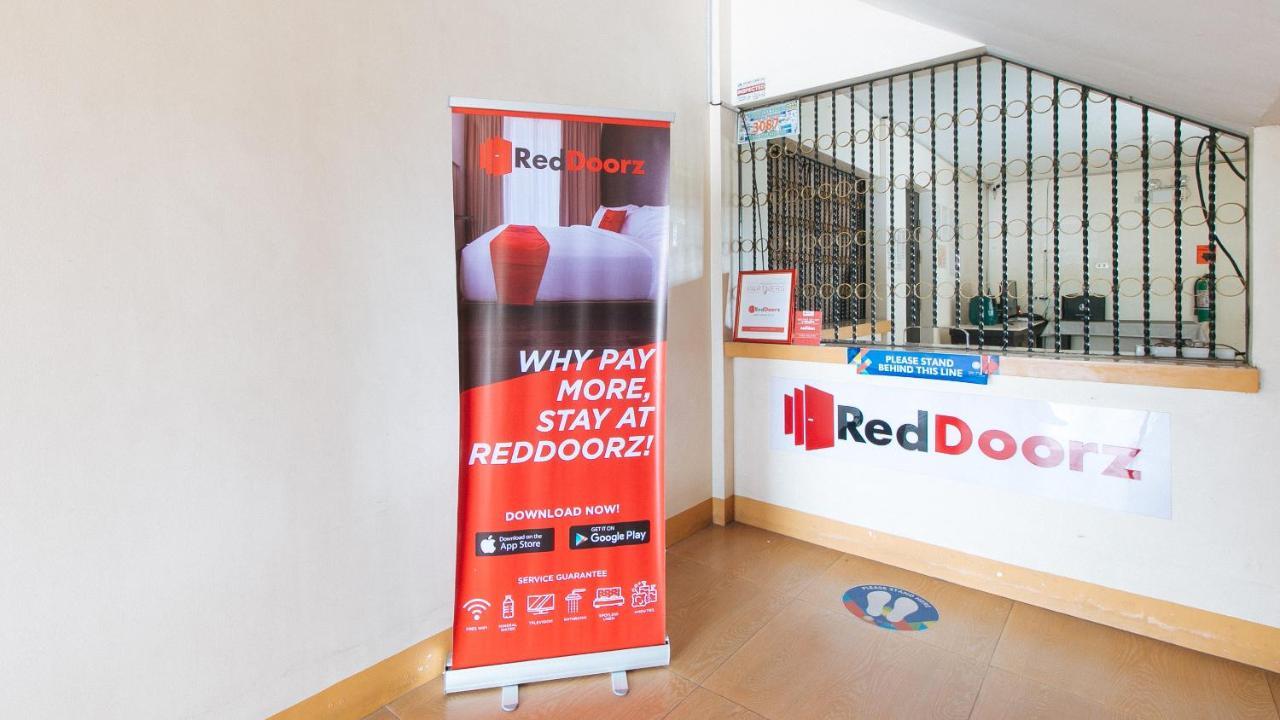 Reddoorz @ Golden Skye Hotel Guagua Kültér fotó
